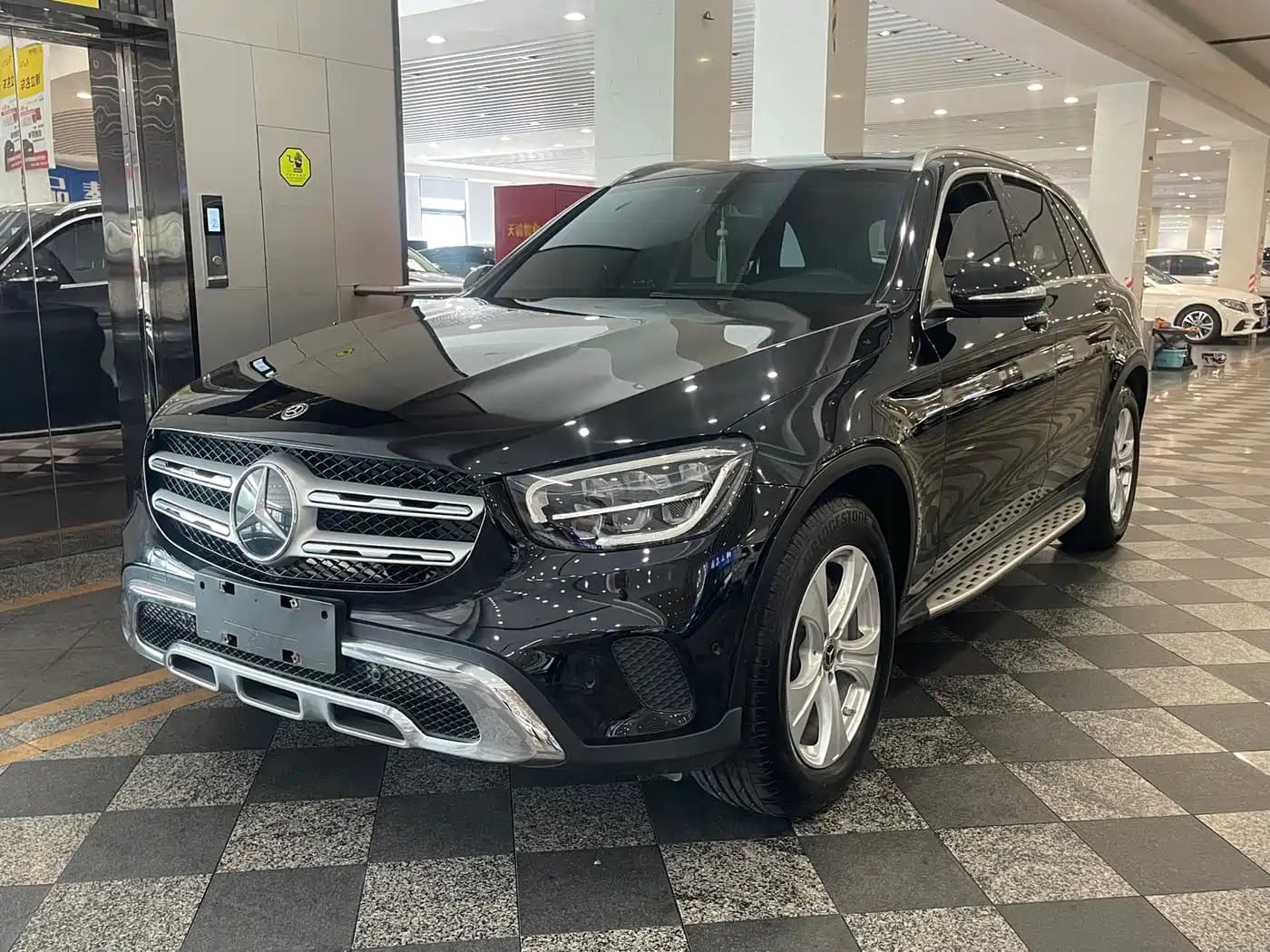 Mercedes-Benz Mercedes-Benz GLC 2020 GLC 260 L 4MATIC Dynamic