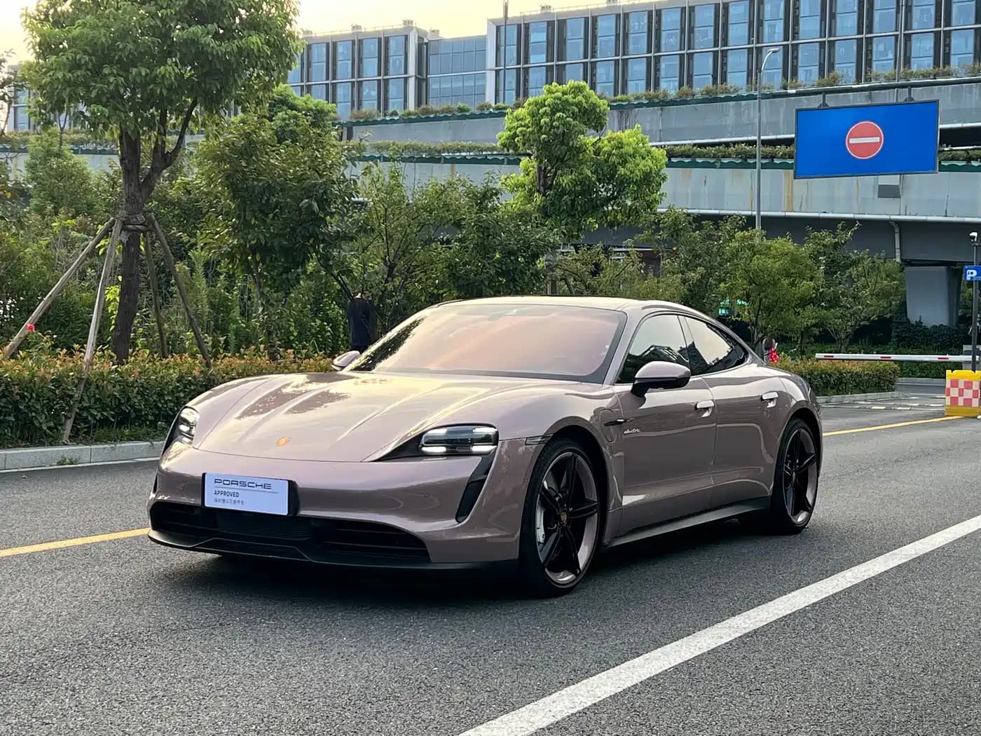 Porsche Taycan 2022 Facelift