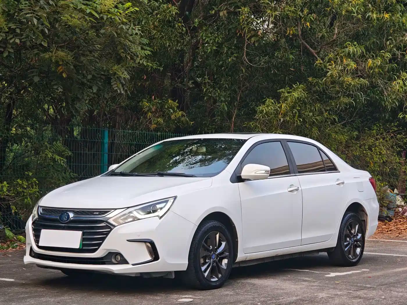 BYD Qin New Energy 2017 1.5T Premium Model