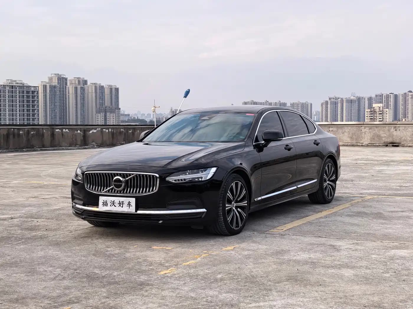 Volvo S90 2023 B5 Intelligent Vision Luxury Edition