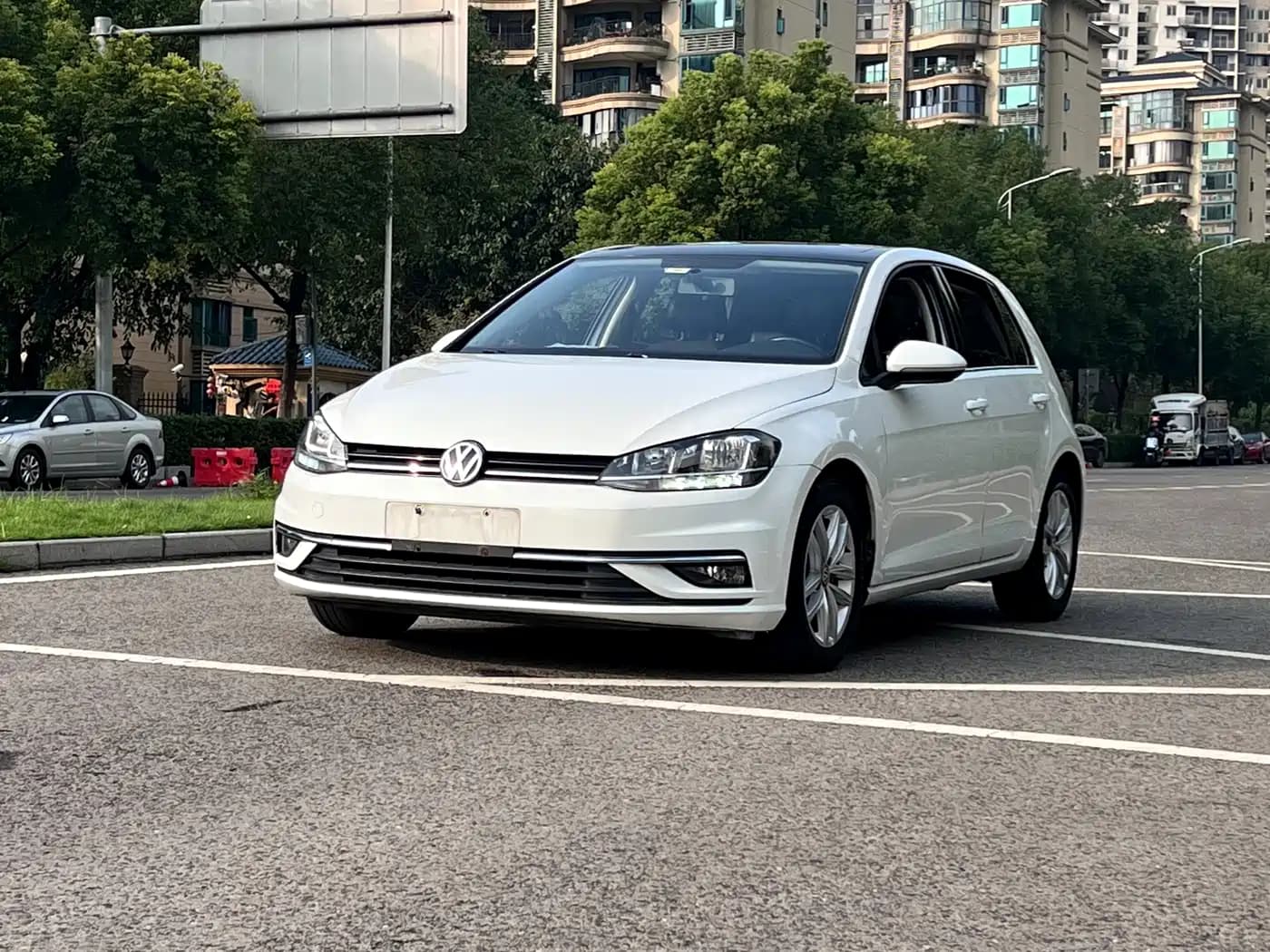 Volkswagen Golf 2017 230TSI Auto Comfort Millionth Anniversary Edition