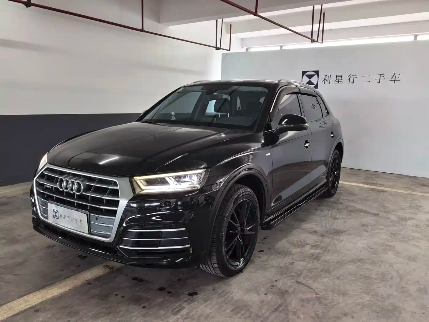 Audi Q5L 2018 45 TFSI Exclusive Fashion (China V)