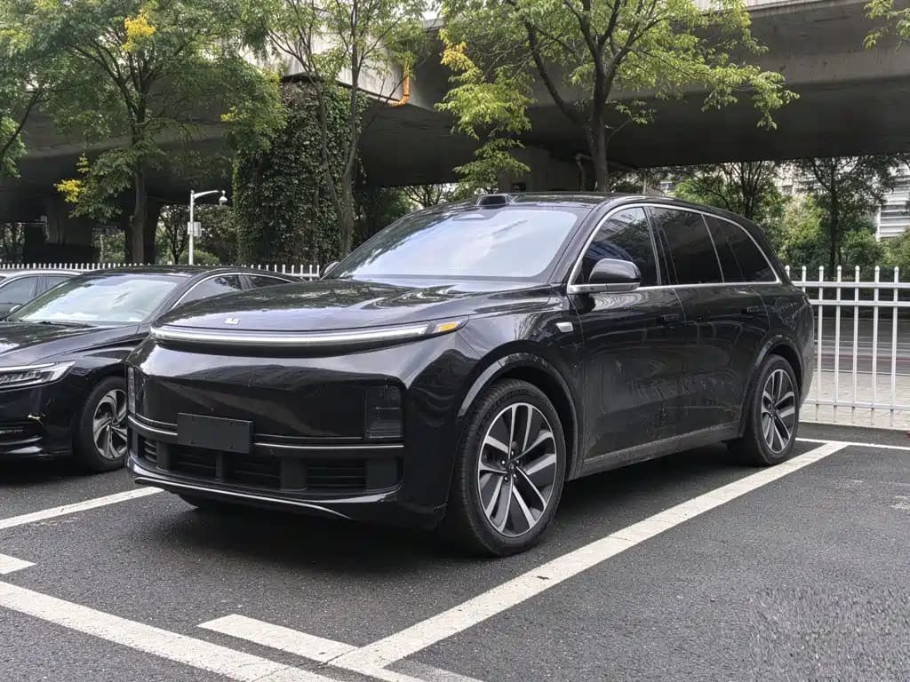 Li Xiang L8 Li Auto Li 2024 Model Ultra