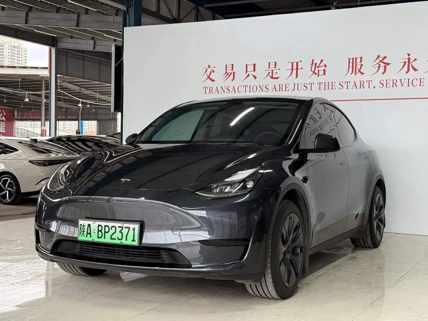 Tesla Model Y 2024 Rear-Wheel Drive Version