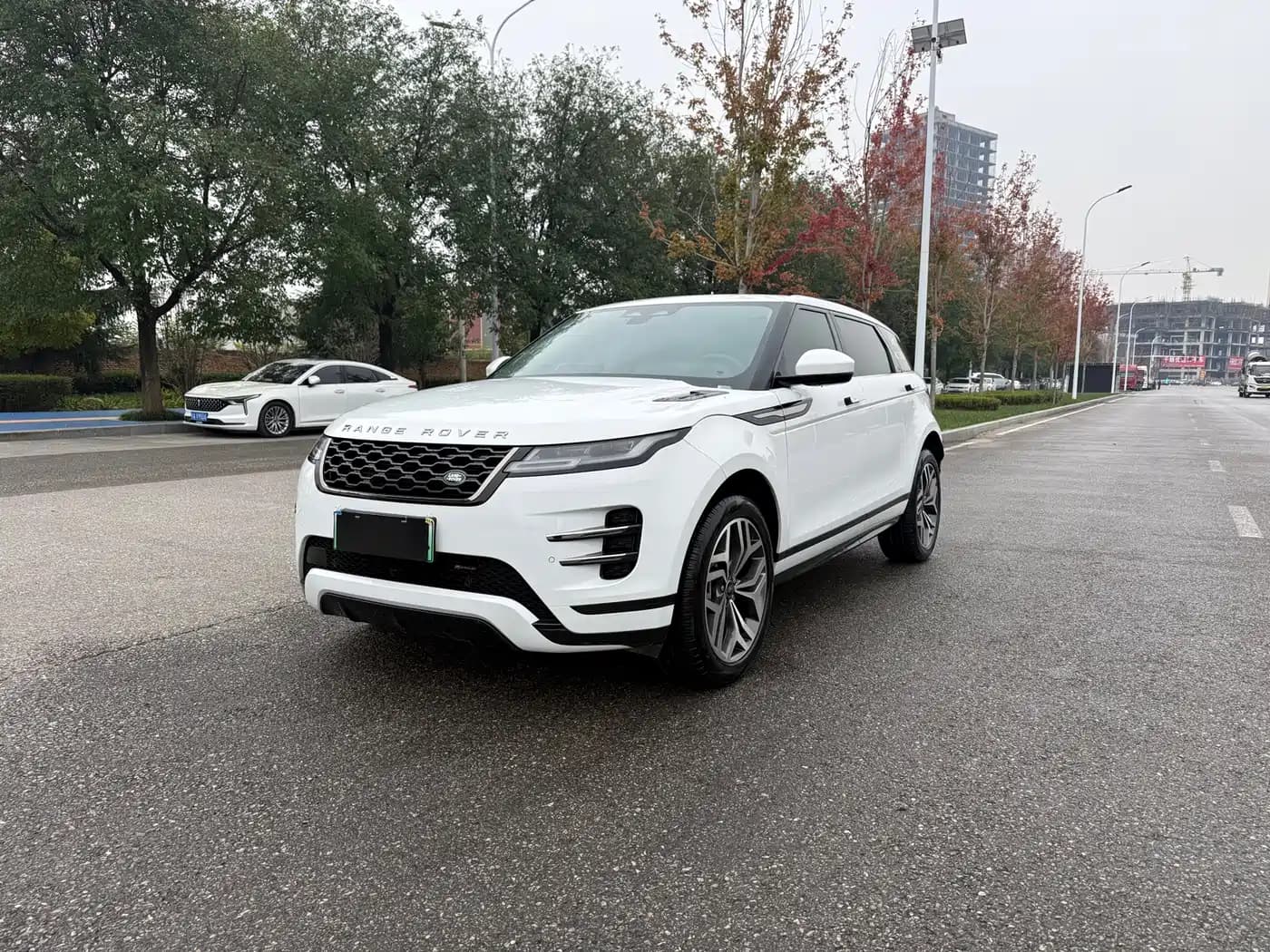 Land Rover Range Rover Evoque New Energy 2022 L P300e Plug-in Hybrid