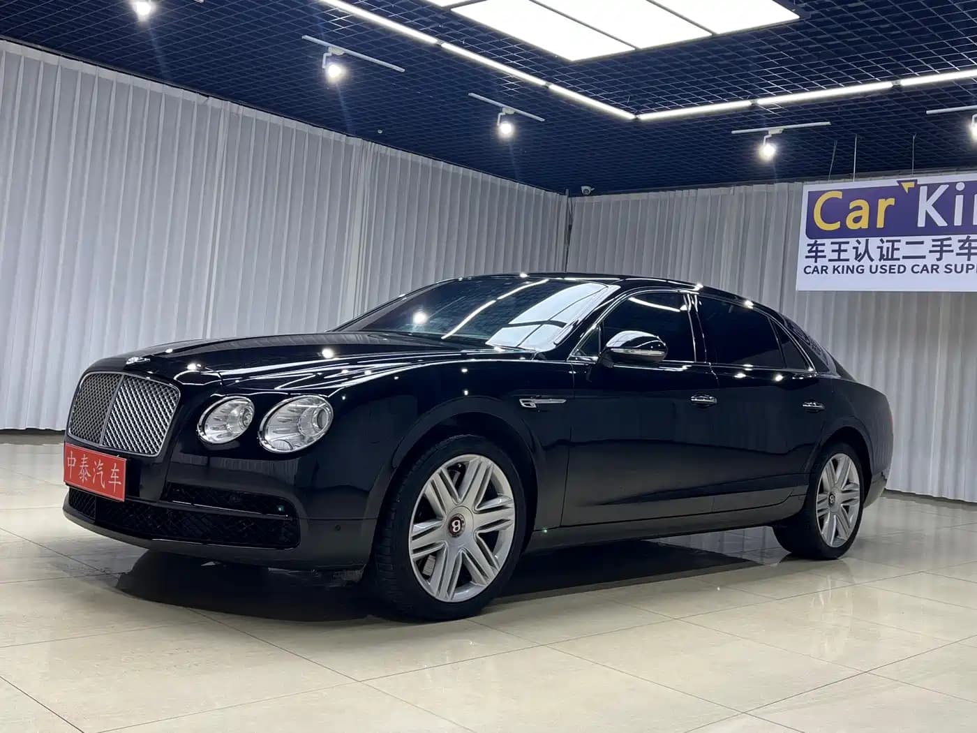 Bentley Flying Spur 2015 4.0T V8 Standard Edition