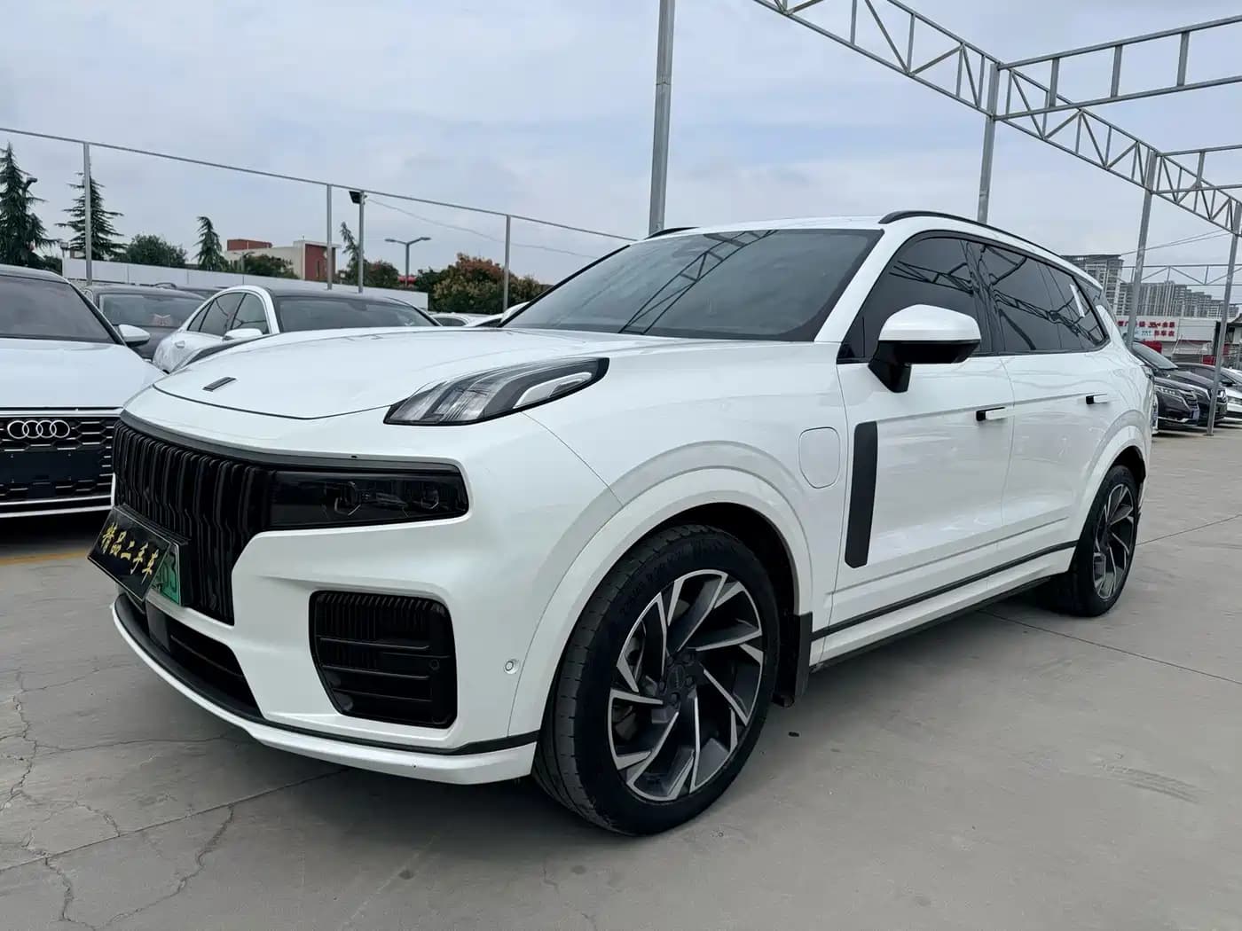Lynk & Co 09 EM-P 2021 2.0T PHEV Ultra 6-seater