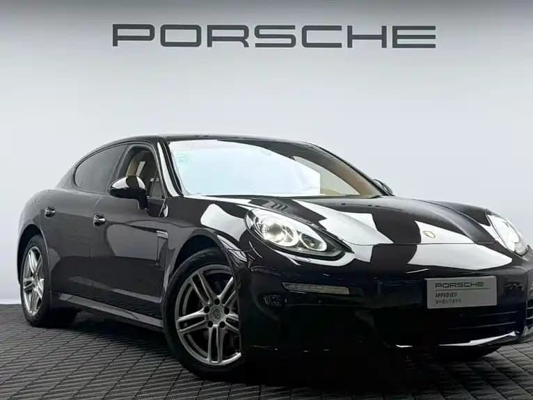 Porsche Panamera 2014 3.0T