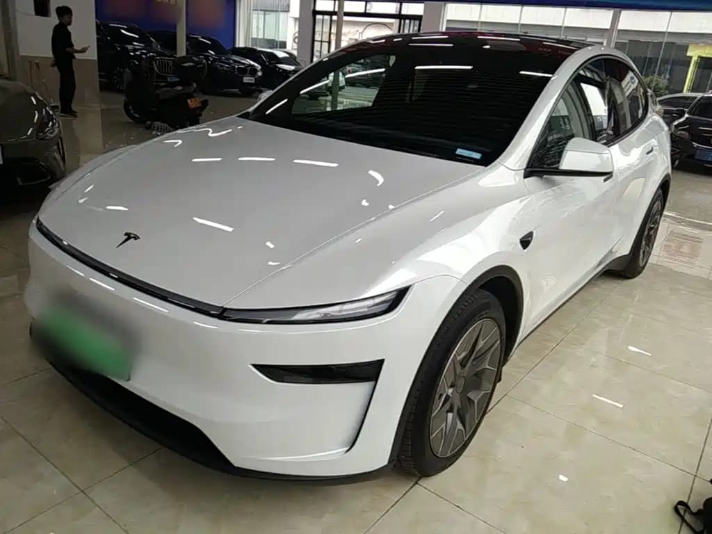Tesla Model Y L 2025 Facelift Long Range AWD