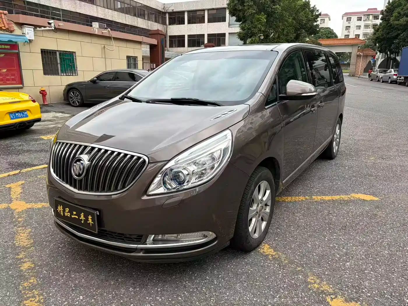 Buick GL8 2014 3.0L GT Luxury Business Elegance