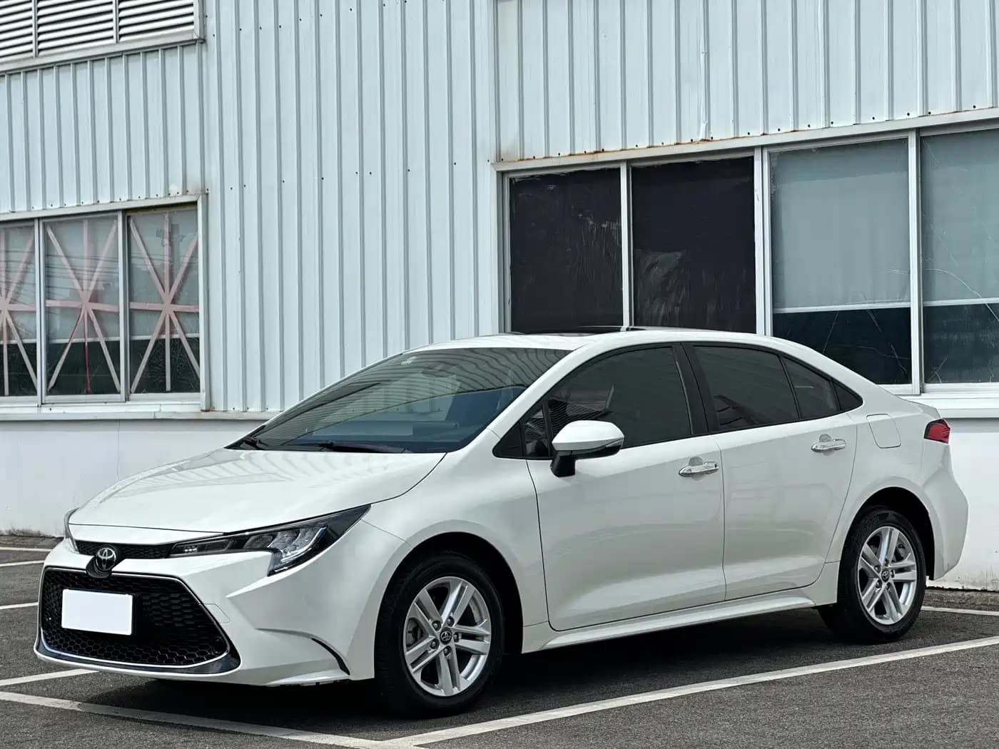 Toyota Corolla Levin Levin 2019 185T CVT Luxury Edition China V