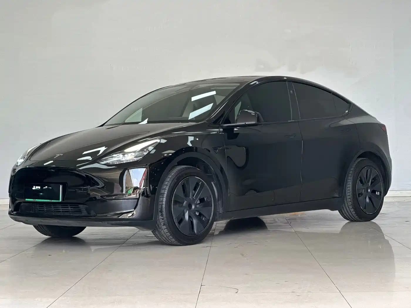 Tesla Model Y 2024 Rear-Wheel Drive Version