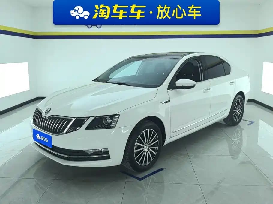 Skoda Octavia Škoda 2018 TSI230 DSG Luxury Edition