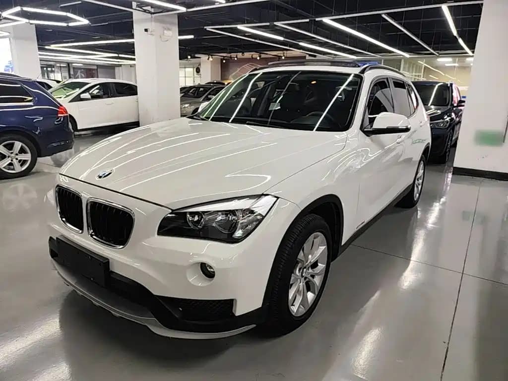 BMW X1 2014 sDrive18i Fashion Edition