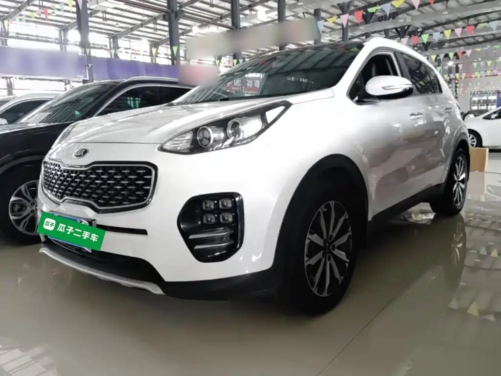 Kia Sportage KX5 2017 1.6T Automatic 2WD 15th Anniversary Special DLX