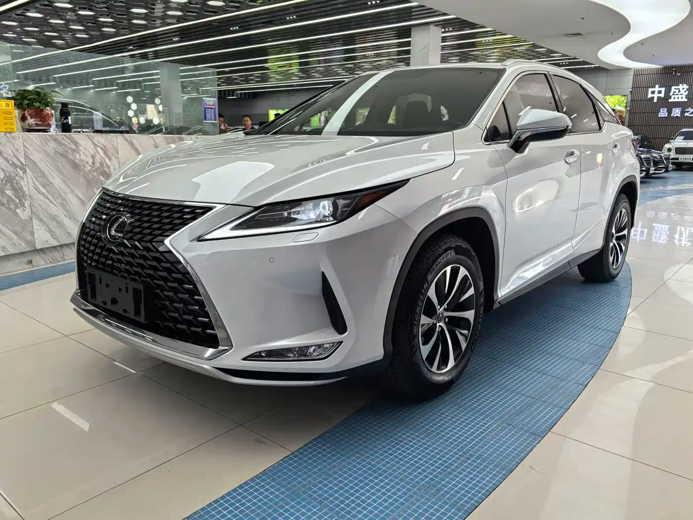 Lexus RX Lexus RX 2020 300 2WD Elite Edition China VI
