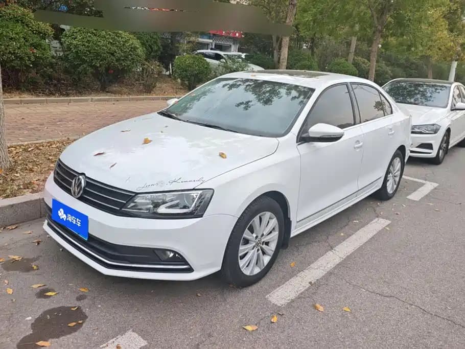 Volkswagen Jetta Sagitar 2015 230TSI Automatic Comfort