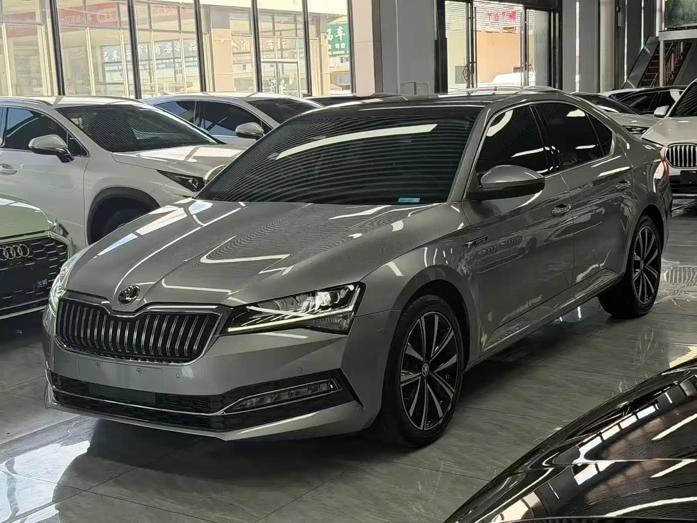 Skoda Superb Škoda 2023 Facelift TSI280 DSG Premium Edition
