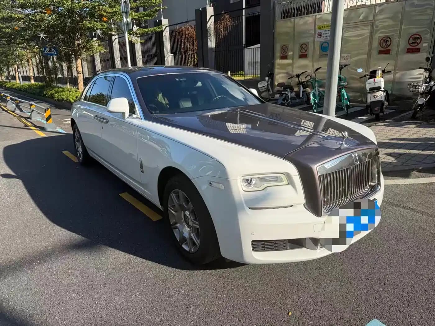 Rolls-Royce Ghost 2018 6.6T Long Wheelbase Edition