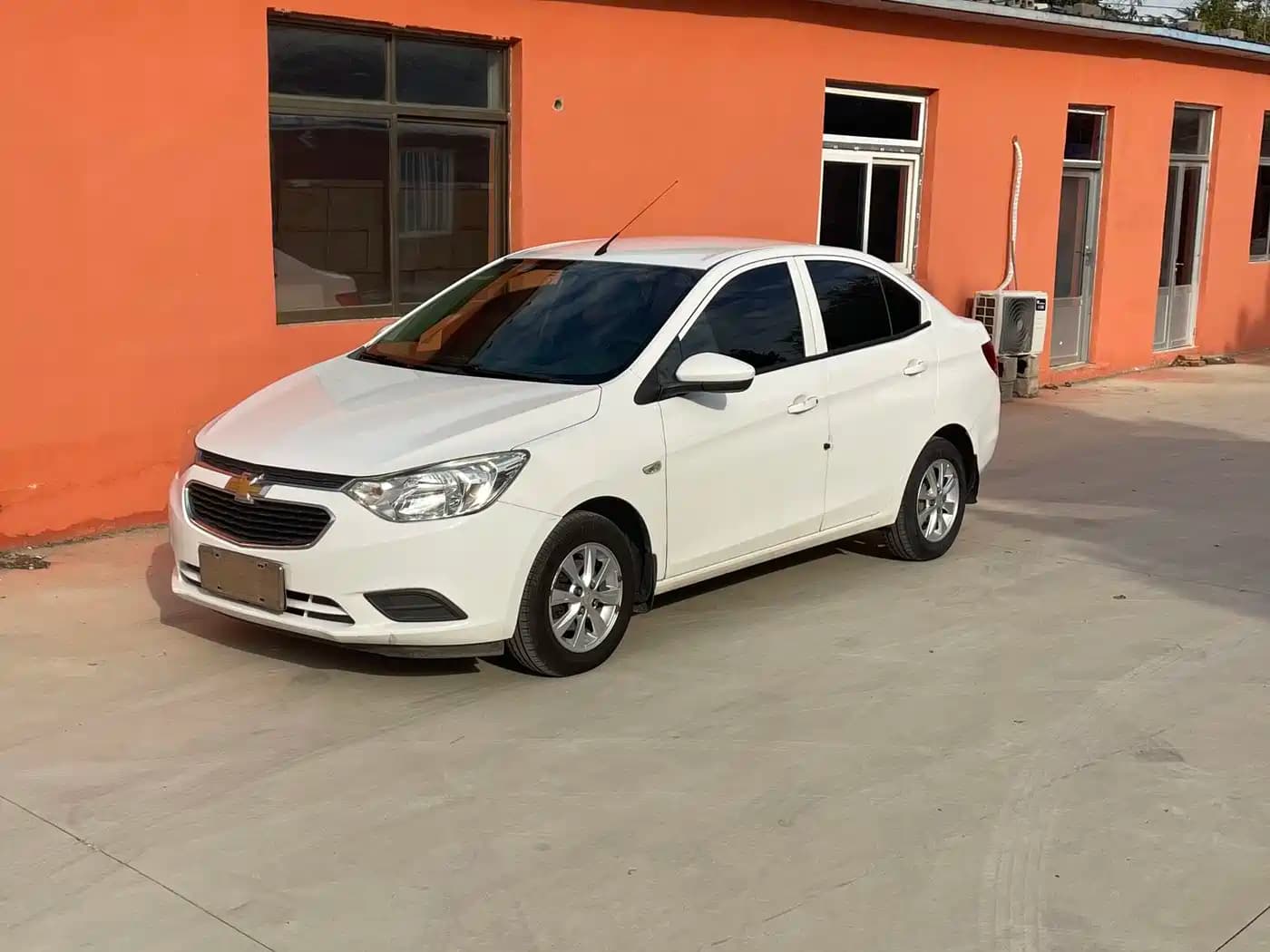 Chevrolet Sail 2018 3 1.3L AMT Ideal