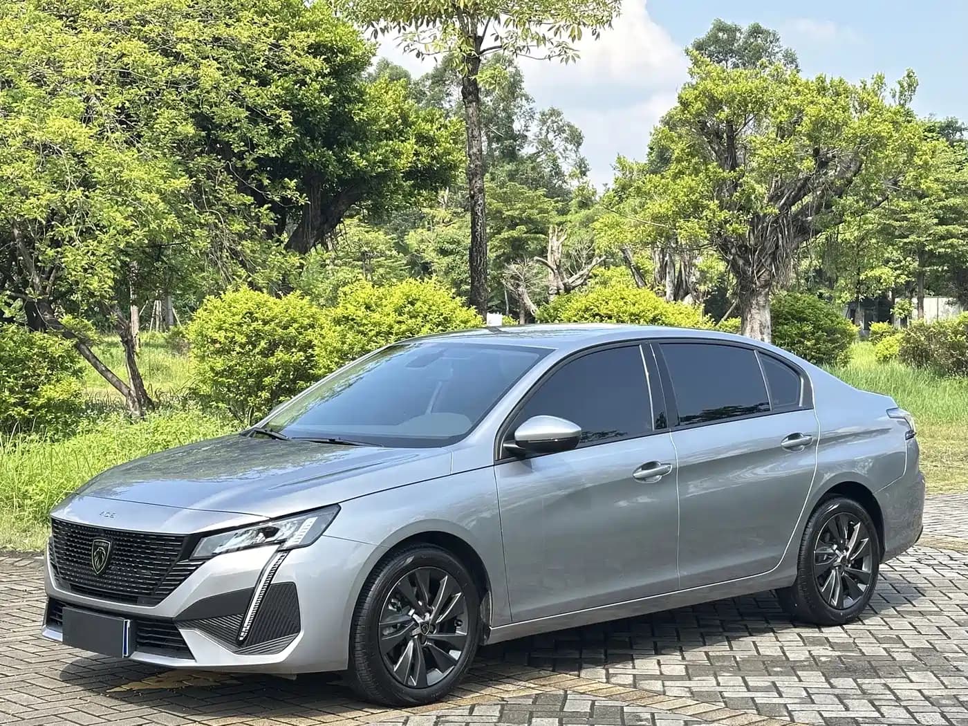 Peugeot 408 2024 360THP Flying Dragon Edition Romani