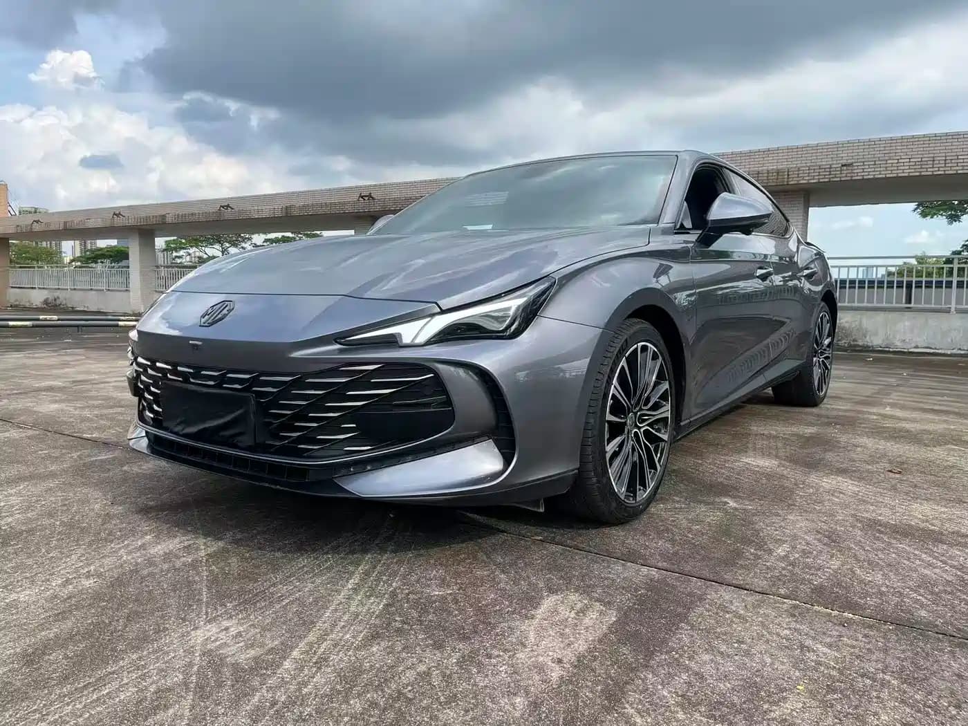 MG MG7 2023 2.0T Automatic Hunting Beauty Luxury Edition