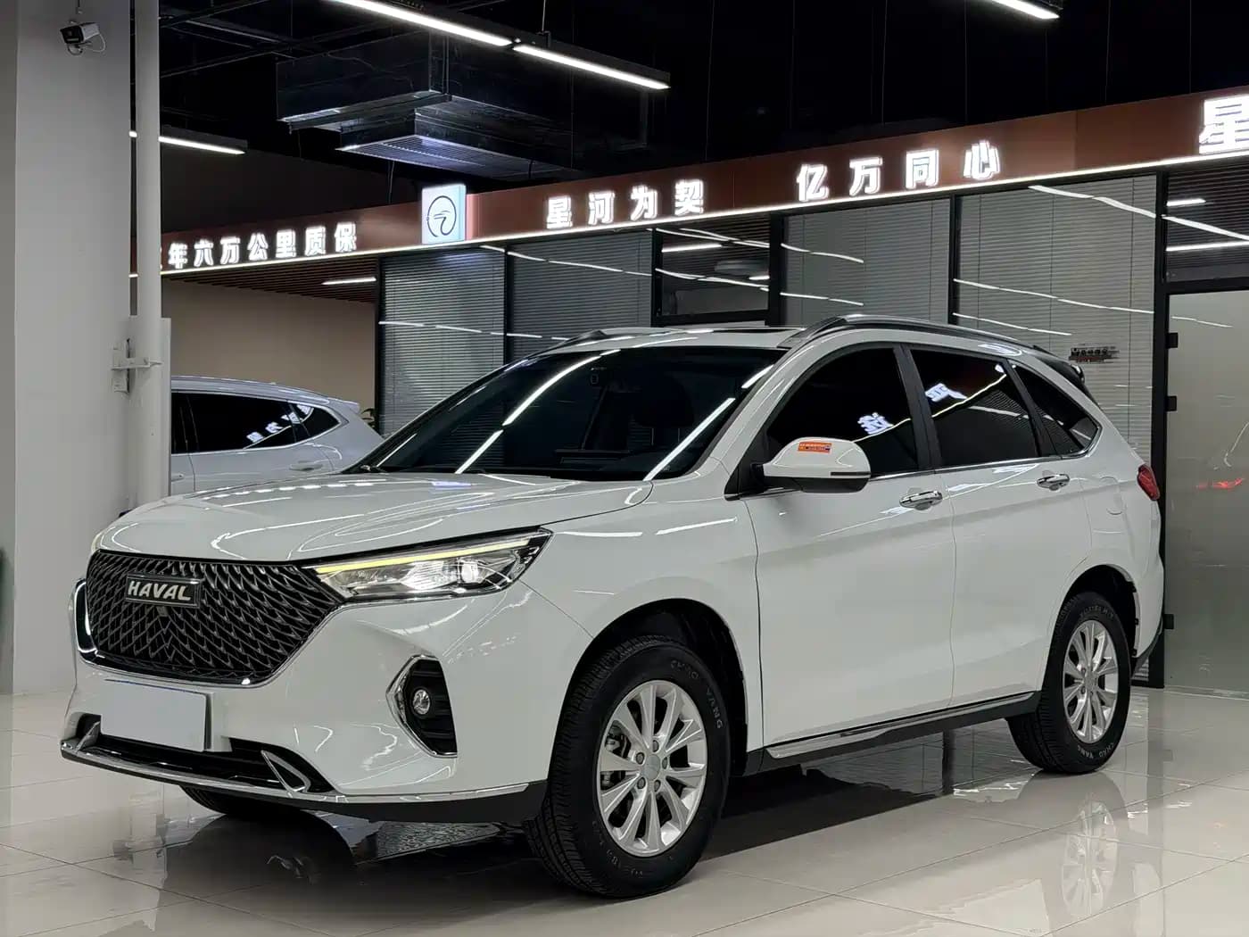 Haval M6 2021 PLUS 1.5T DCT Luxury Smart Connect