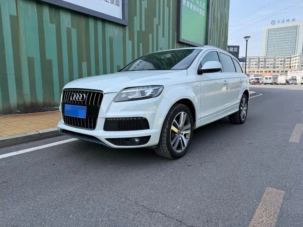 Audi Q7 2012 3.0 TFSI Exclusive (200kW)