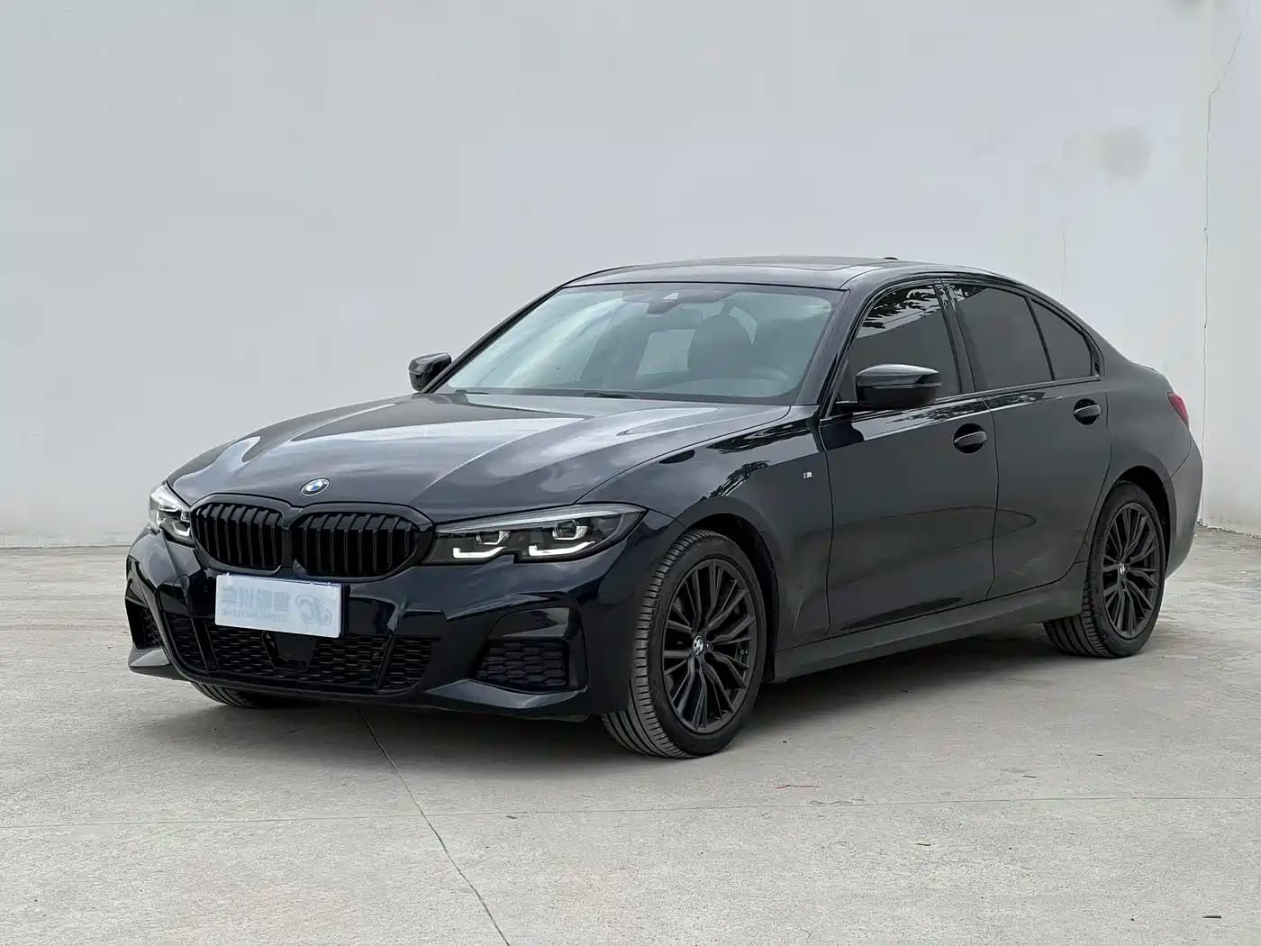 BMW 3 Series 2022 325i M Sport Shadow Edition
