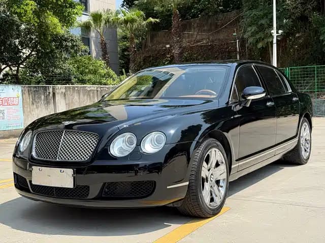 Bentley Flying Spur 2005 6.0T Standard Model