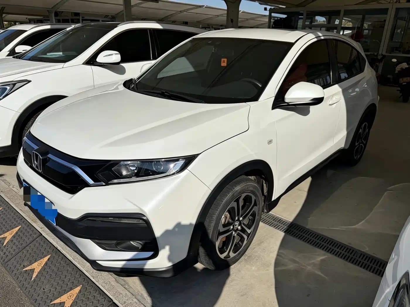 Honda Vezel XR-V 2021 1.5L CVT Classic Edition
