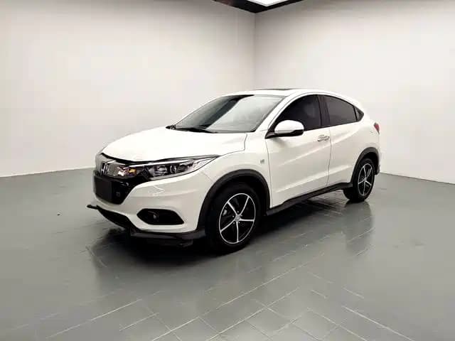 Honda Vezel 2020 1.5L CVT Pioneer