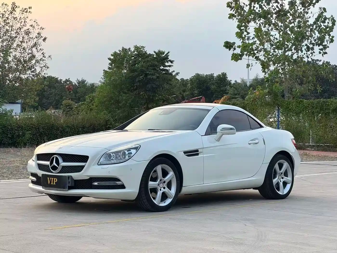 Mercedes-Benz Mercedes-Benz SLK-Class 2011 SLK 200 Fashion