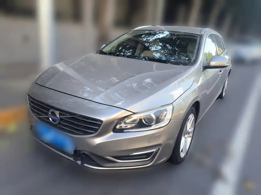 Volvo Volvo V60 2015 T5 Momentum