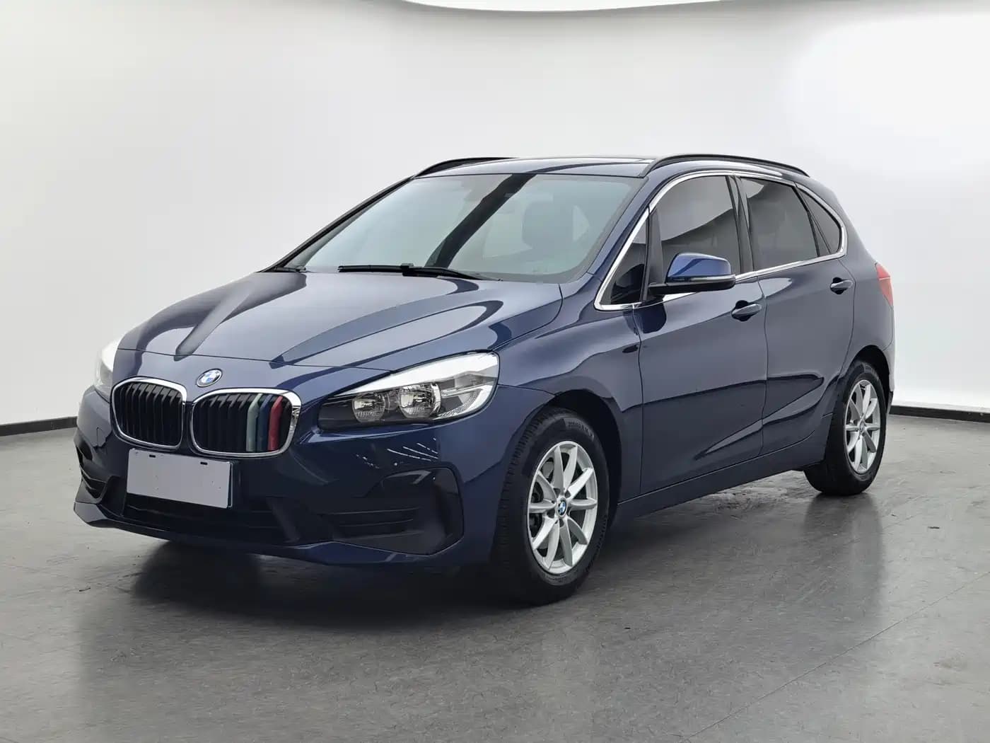 BMW BMW 2 Series Touring 2018 218i Sport Line