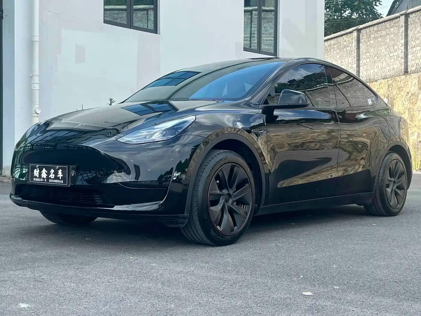 Tesla Model Y 2023 Rear-Wheel Drive Edition