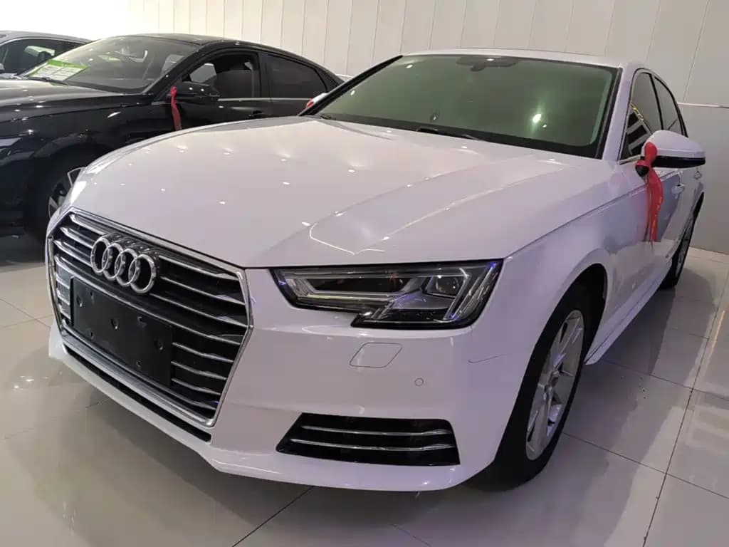 Audi A4L 2018 30th Anniversary 40 TFSI Progressive