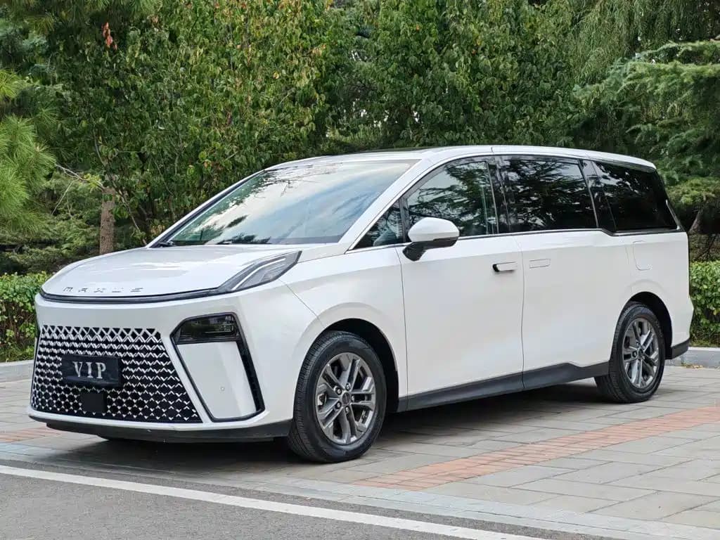 Maxus G70 SAIC 2024 2.0T Auto Ultimate Edition 7-Seater