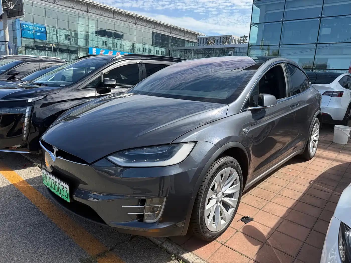 Tesla Model X 2016 Model X 60D
