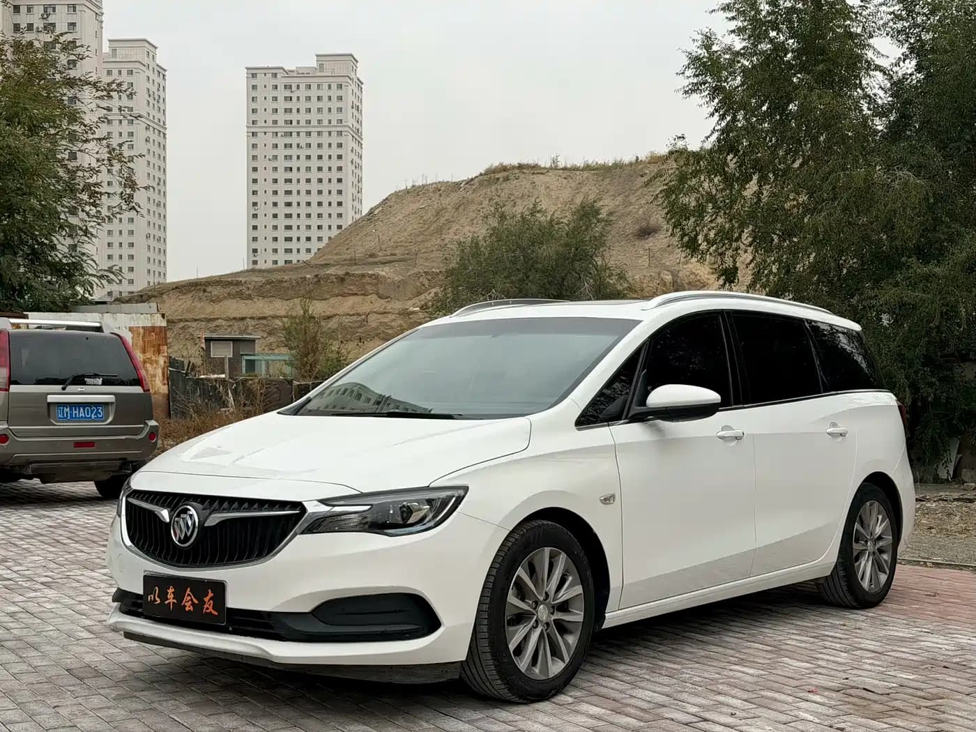 Buick GL6 2021 323T Mild Hybrid Connected Premium Trim