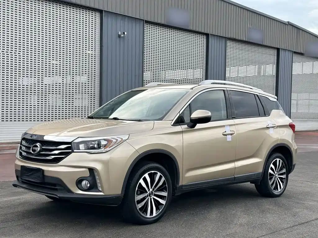 GAC Trumpchi GS4 Trumpchi 2015 200T G-DCT Luxury Edition