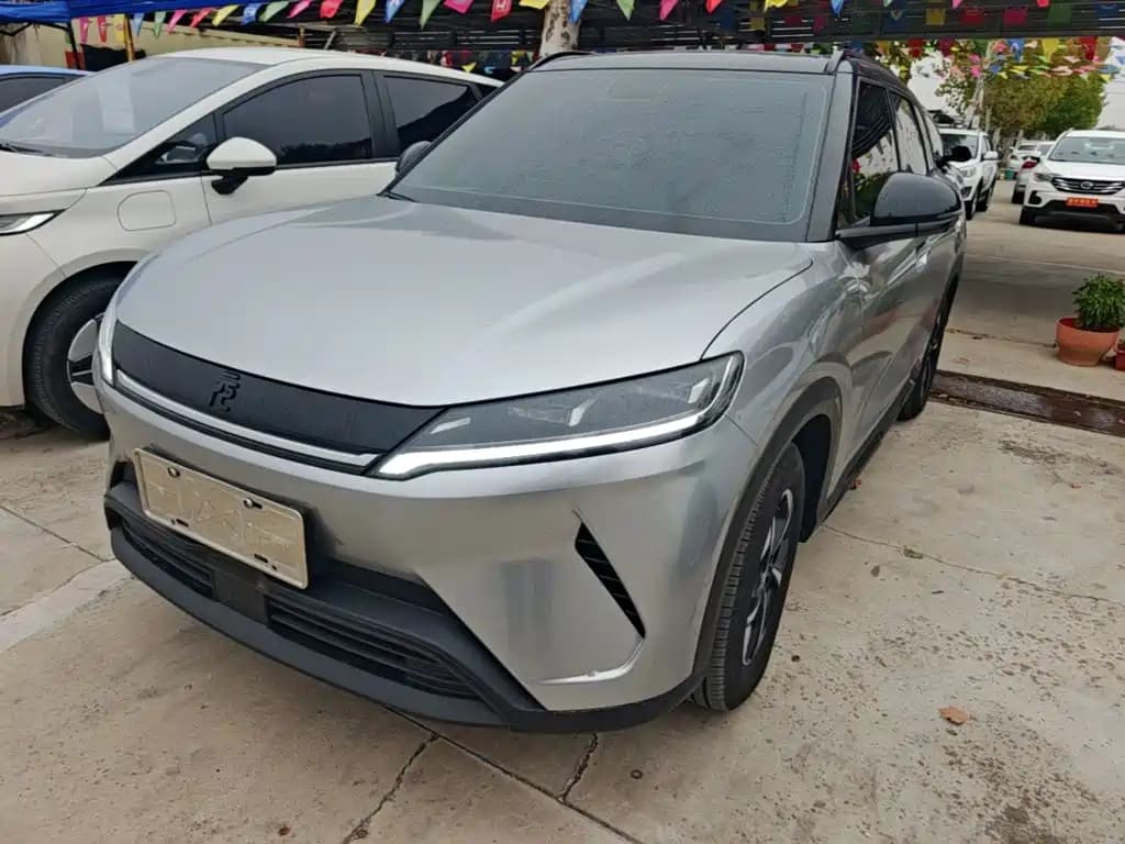 BYD Atto 2 Yuan UP 2025 Model 301KM Navigator