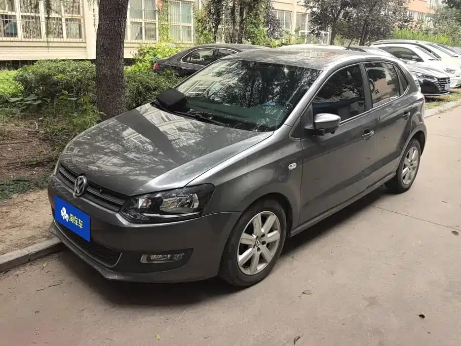 Volkswagen Polo 2011 1.4L Automatic Cool Edition