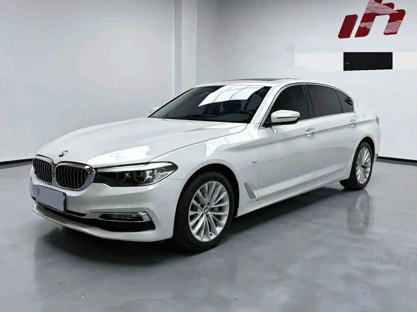 BMW 5 Series 2018 Facelift 530Li Leading Luxury Package