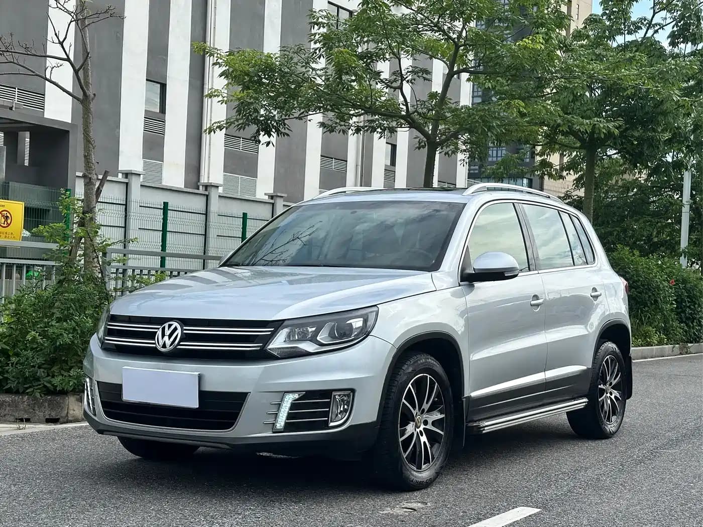Volkswagen Tiguan 2013 1.8TSI Automatic 2WD Luxury Model