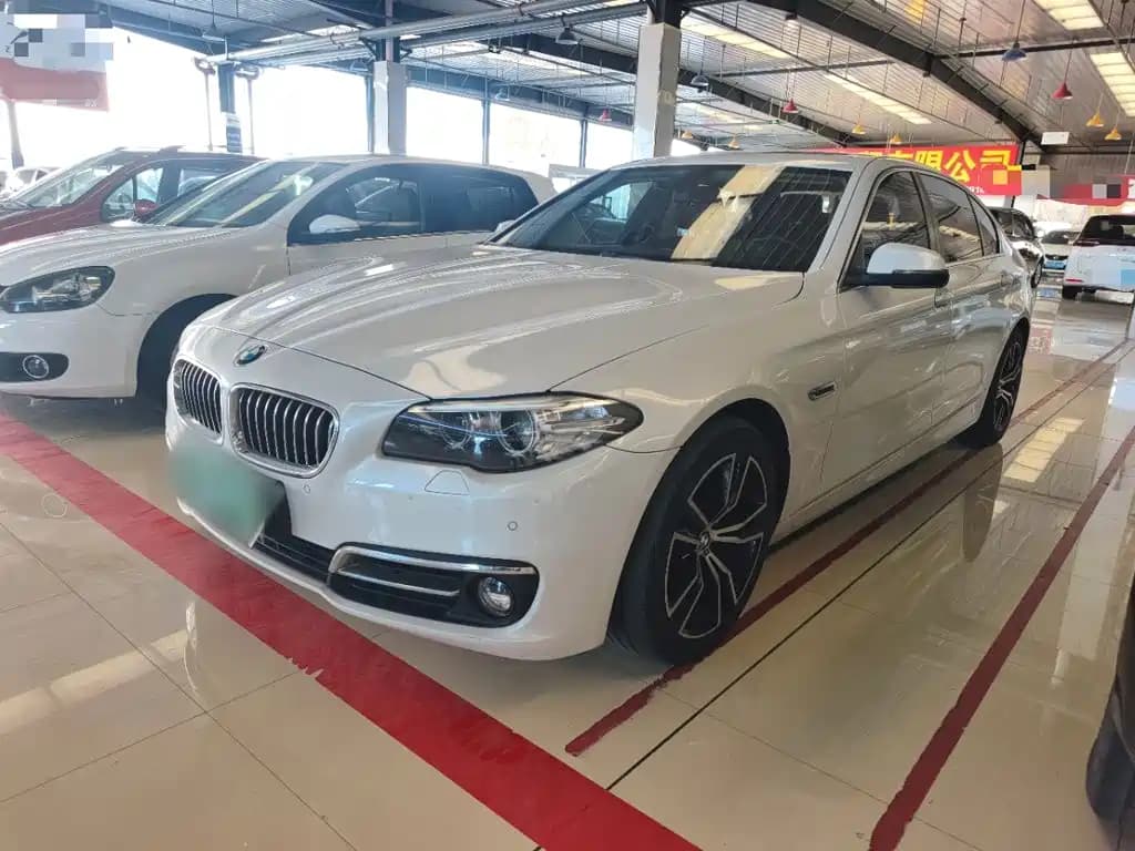 BMW 5 Series 2017 520Li Classic Edition