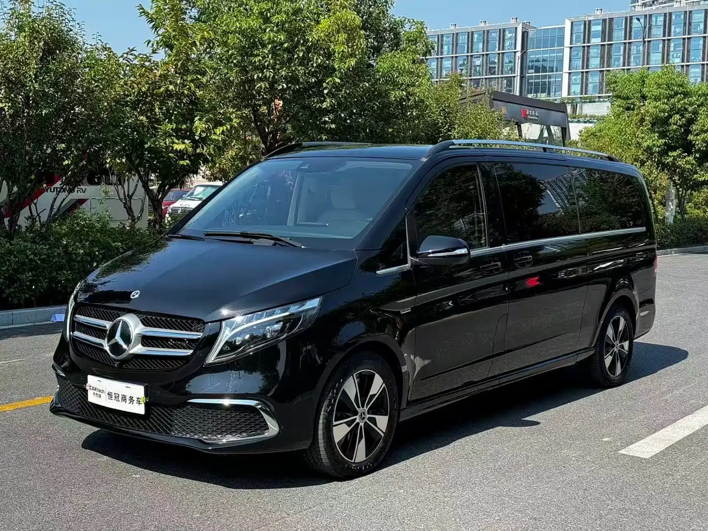 Mercedes-Benz V-Class 2022 V 260 L Long Wheelbase Prestige Edition