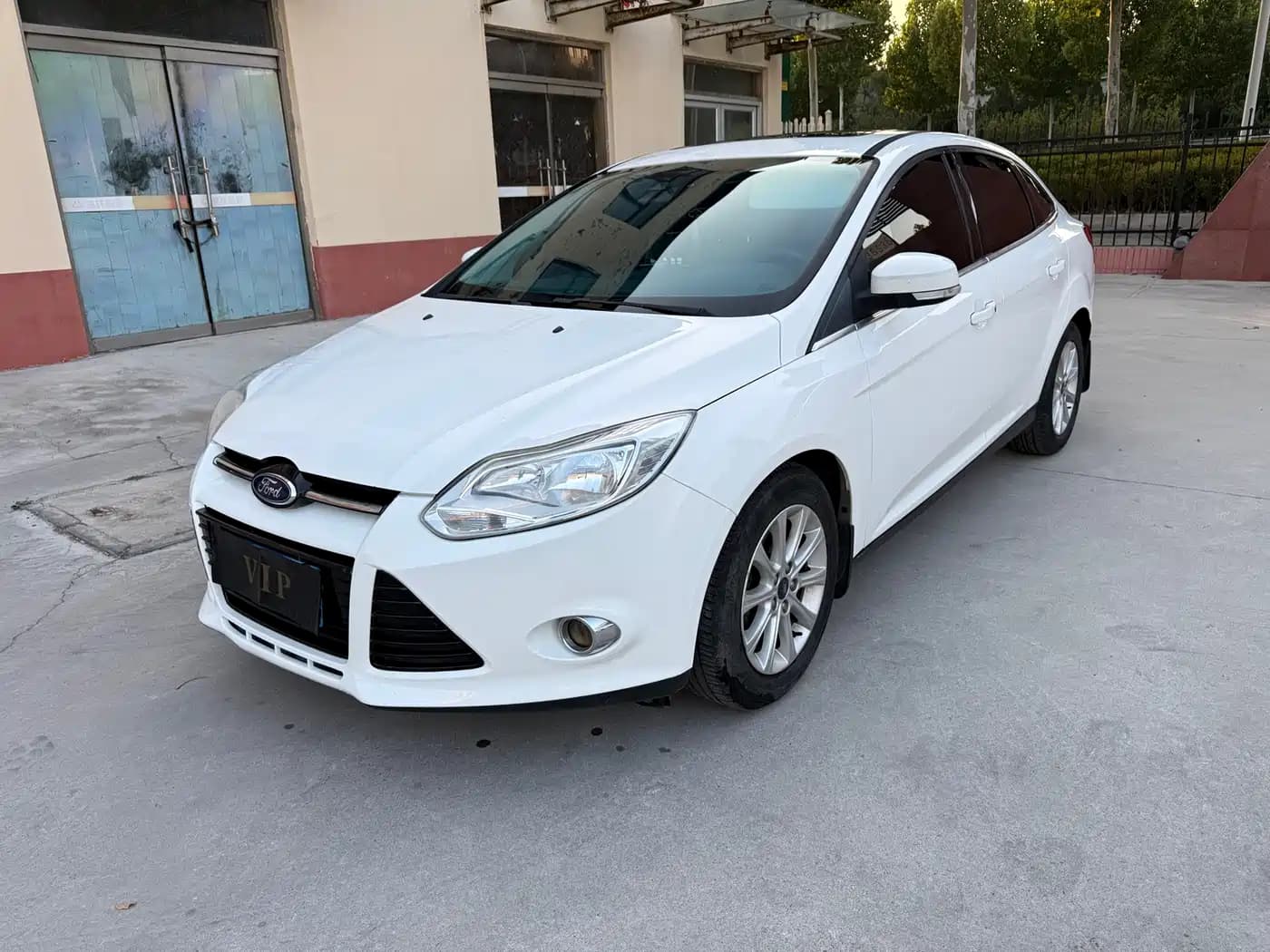 Ford Focus 2012 Sedan 2.0L Automatic Flagship