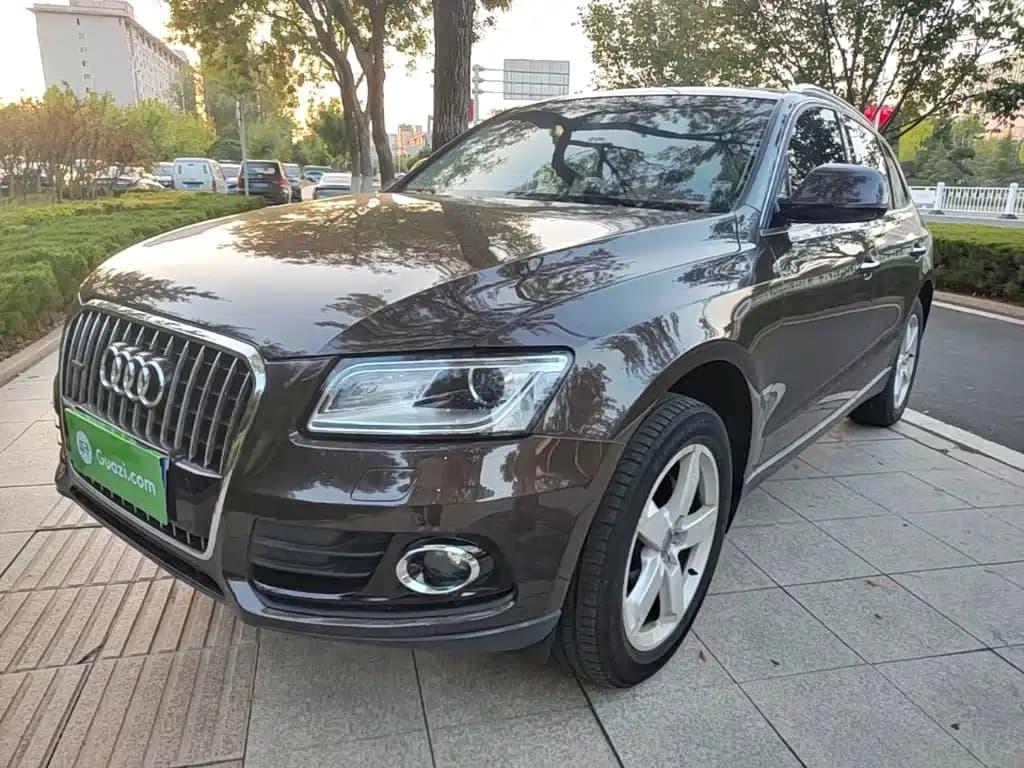 Audi Q5 2016 40 TFSI Technology Model