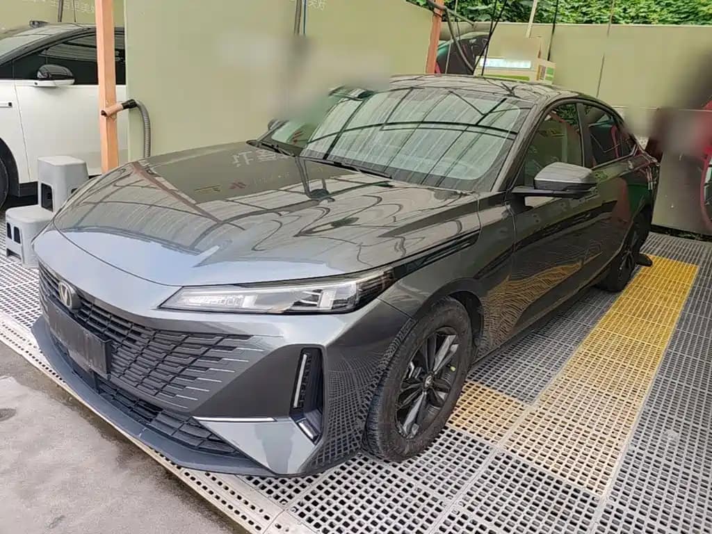 Changan Lamore Yida 2023 Blue Whale NE 1.5T GDI DCT Exclusive